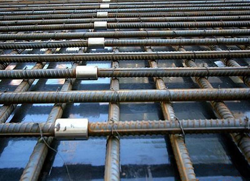 资阳为什么建楼房时，要在钢筋上加一排小圆环？原来作用这么大